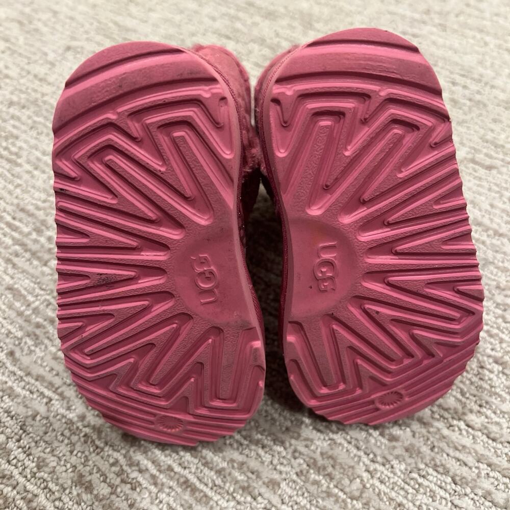 Toddler Ugg Pink Leopard Glitter Boots sz 6c msrp 115$ - Picture 4 of 7